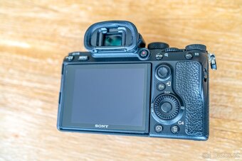 Sony A7 III - 2