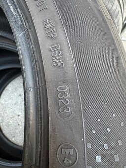 285/40 r22 CONTINENTAL 3KUSY - 2