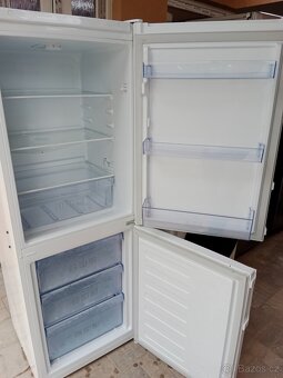 Lednice s mrazakem Beko - 2