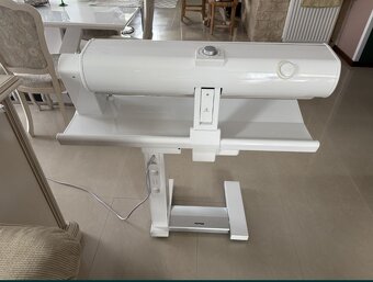 Mandl Žehlička s parním generátorem Miele B995 D, žehlicí st - 2