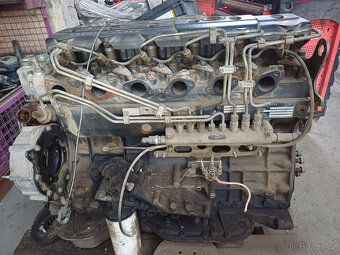 Motor Renault Premium DCI6 270, r.v. 2003 - 2