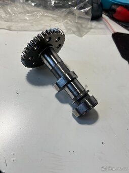 KTM DUKE 390 2014 - díly - 2