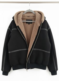 Pánský zimní bomber značky ZARA XL s kapucí a beránkem - 2