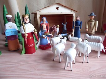 Prodám soustružený,  dřevěný betlém - 2