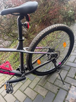 Dámské kolo značky rock machine - 2