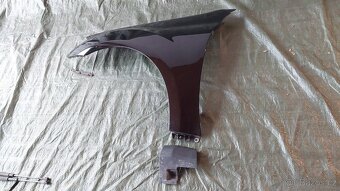 Mercedes W164 BLATNÍK LEVÝ ČERNÝ 4000kč - 2