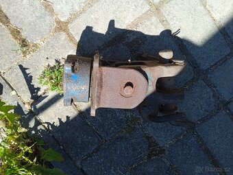 Zaves treba na vlek - 2