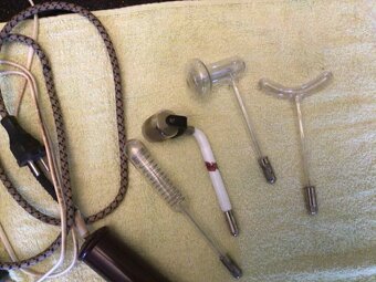 Stimulační přístroj - 2