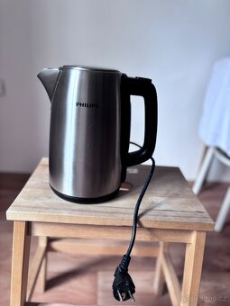Rychlovarná konvice Philips - 2