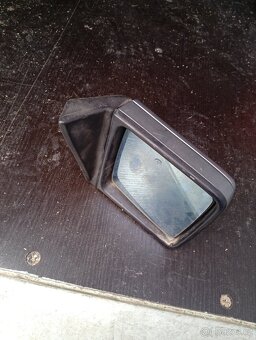 Zrcátko spolujezdce mercedes w124 - 2