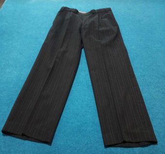 Pánský oblek vel. M - 2