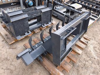 Rozryvák a rovnací rám na smykáč - 2