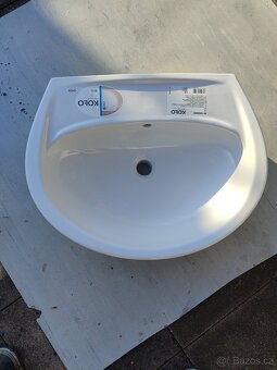 Umyvadlo 60cm - 2