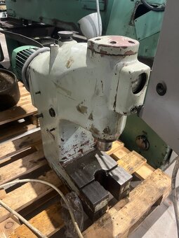 Hydraulický lis Sklostroj CDC 2-7 (20 kN) - 2