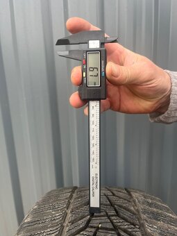 Pneu hankook 235/35r19 zimní - 2