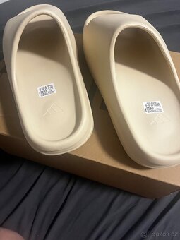 Yeezy slides bone us 12 - 2