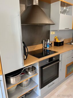 Kuchyň vč. spotřebičů - 2