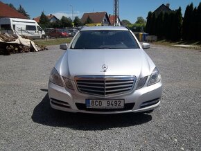 Mercedes E 250 4 Matic - 2