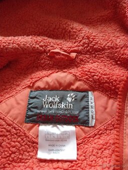 Dámská zimní bunda Jack&Wolfskin - 2