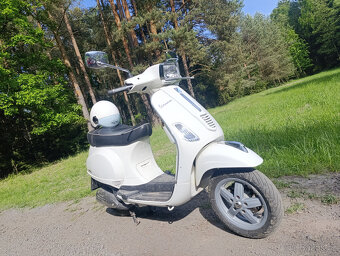 Vespa 125 Sprint - 2