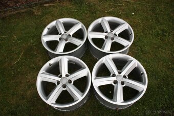 Kola Audi 8,0Jx18 ,5x112 střed 66,5 - 2