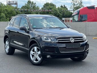 VW Touareg 3.0 TDI / Vzduch /Tažné 3.5t /Webasto / Servis VW - 2