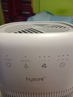 Čistička vzduchu a odvlhčovač v jednom Hysure Q10 - 2