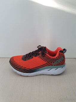 Hoka Clifton 5 - 2