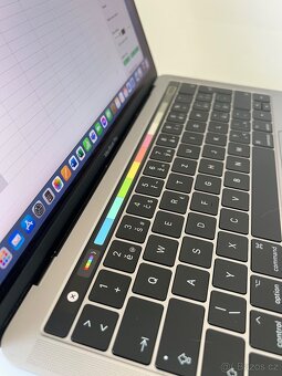 MacBook PRO 13, 2017,I5,8gb ram, 256gb SSD,Touch BAR - 2