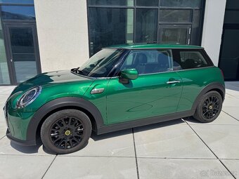 MINI COOPER SE 135KW PANORAMA 1 MAJITEL - 2