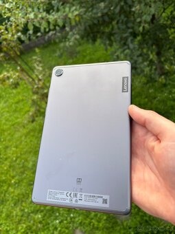 Lenovo tablet - 2