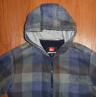 Podzimní zateplená bavlněná bunda, vel.M, zn. Quiksilver - 2