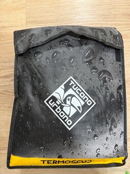 Tucano Urbano deka na skútr - 2