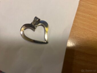 Stříbrný přívěsek srdce - 2