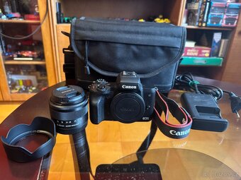 Canon EOS M50 + přílušenství a objektivy - 2