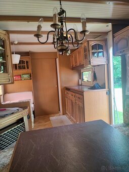 Dlouhodobě pronajmu celoroční karavan s pozemkem - 2