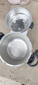 Tlakový hrnec Tefal - 2