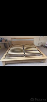 Manzelska postel vcetne lamel a matrace - 2