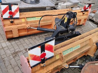 Přední radlice na sníh s hydraulikou - 2