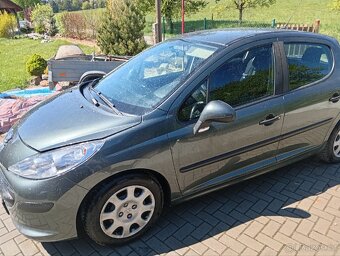 Peugeot 207 1.4 - 2