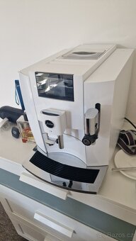 Jura E8 (EB) - 2
