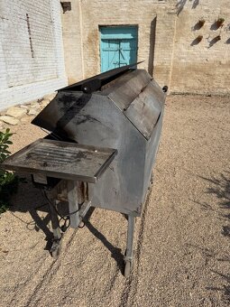 Grill - 2