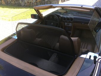 MERCEDES SL450 R107 BÍLÉ SPZ - 2