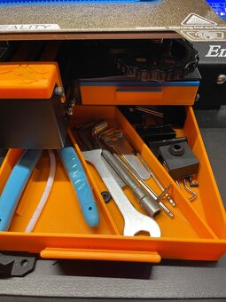 Creality Ender 3 pro + box + creality ender 3 neo - 2