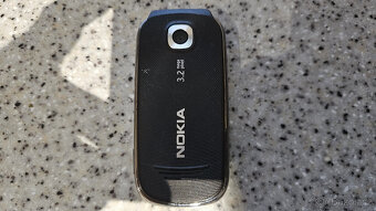 Nokia 7230, volný na všechny operátory. - 2