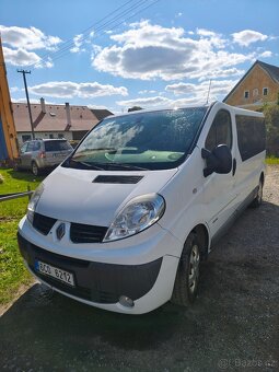 Renault Trafic 2.0 L2H1 Passenger 9 míst - 2