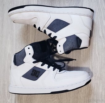 Dc Shoes Pensford Se Kožené Boty Skate Tenisky Unisex 39 - 2