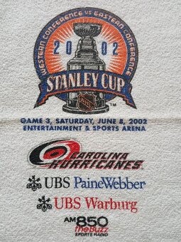 NHL ručník Stanley cup 2002 - 2