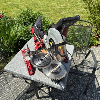 Prodám pokosovou pilu TH-SM 2534 Dual Einhell - 2