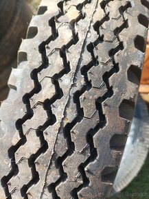 Pneu 6,50-16 - 2